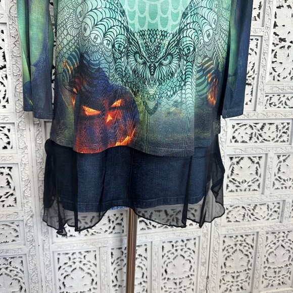 NWT One World Green Grunge Halloween Owl Themed Graphic 3/4 Sleeve Flowy Blouse - Picture 3 of 8